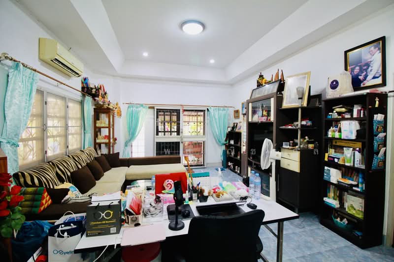 Price Reduced to 1.99 Million Baht! Detached House on 61 sq.wah near Robinson Ban Chang, Rayong, สุขุมวิท, Ban Zhang, Ban Chang, Rayong, 3 Bedrooms, 150 sqm, Single Detached House For Sale, by สุเทพ พสุวณิชย์กุล, 500346270 - DDproperty.com