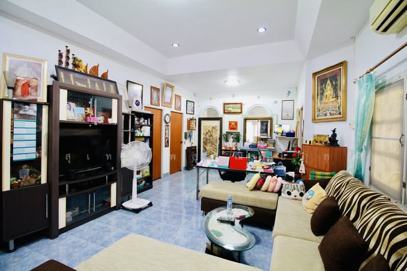 Price Reduced to 1.99 Million Baht! Detached House on 61 sq.wah near Robinson Ban Chang, Rayong, สุขุมวิท, Ban Zhang, Ban Chang, Rayong, 3 Bedrooms, 150 sqm, Single Detached House For Sale, by สุเทพ พสุวณิชย์กุล, 500346270 - DDproperty.com