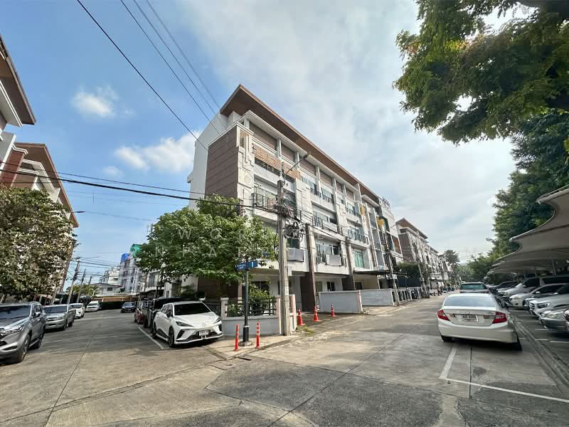 BIZTOWN LADPRAW 79/1 HOME OFFICE, Bangkok, ลาดพร้าว, Khlong Chaokhun Sing, Wang Thonglang, Bangkok, , 260 sqm, Shophouse For Sale, by Worazett pornpatpulkasaim, 500346303 - DDproperty.com