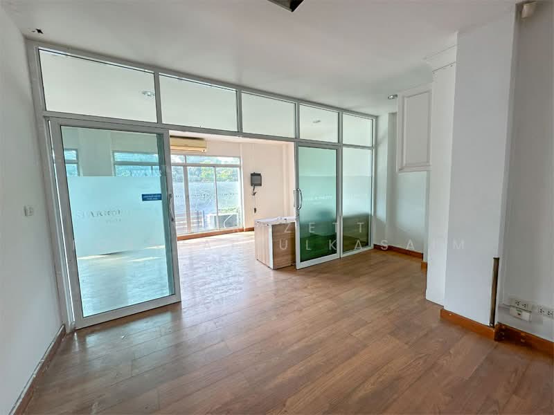 BIZTOWN ลาดพร้าว 79/1 Home office, กรุงเทพ, ลาดพร้าว, คลองเจ้าคุณสิงห์, วังทองหลาง, กรุงเทพ, 260 ตร.ม., ตึกแถว-อาคารพาณิชย์ ขาย, โดย Worazett pornpatpulkasaim, 500346303 - DDproperty.com