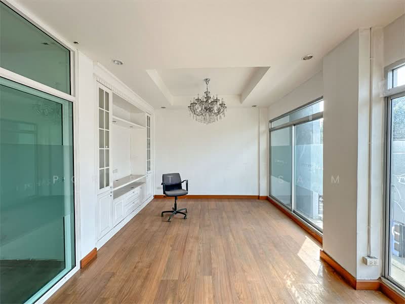 BIZTOWN ลาดพร้าว 79/1 Home office, กรุงเทพ, ลาดพร้าว, คลองเจ้าคุณสิงห์, วังทองหลาง, กรุงเทพ, 260 ตร.ม., ตึกแถว-อาคารพาณิชย์ ขาย, โดย Worazett pornpatpulkasaim, 500346303 - DDproperty.com