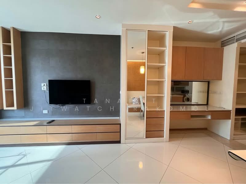 The Empire Place, Bangkok, 88 Narathiwatratchanakharin Road, Thung Maha Mek, Sathon, Bangkok, 1 Bedroom, 65 sqm, Condo For Rent, by Tanapat Jitwatcharakomol, 500346304 - DDproperty.com