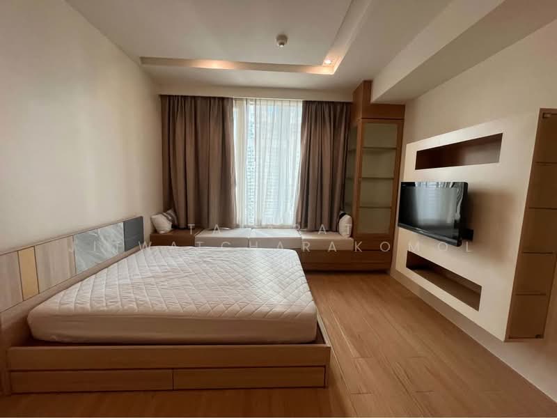The Empire Place, Bangkok, 88 Narathiwatratchanakharin Road, Thung Maha Mek, Sathon, Bangkok, 1 Bedroom, 65 sqm, Condo For Rent, by Tanapat Jitwatcharakomol, 500346304 - DDproperty.com