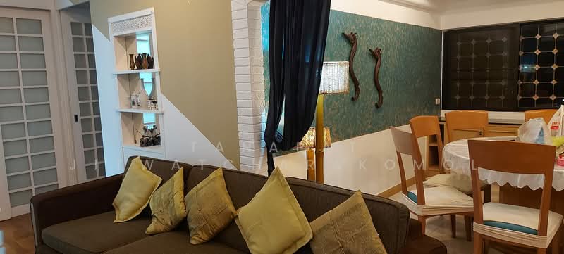Siam Penthouse 2 Condominium : สยาม เพนท์เฮาส์ 2 คอนโดมิเนียม, กรุงเทพ, 72 ซอยสาทร 1 ถนนสาทร, ทุ่งมหาเมฆ, สาทร, กรุงเทพ, 175 ตร.ม., คอนโด ให้เช่า, โดย Tanapat Jitwatcharakomol, 500346325 - DDproperty.com