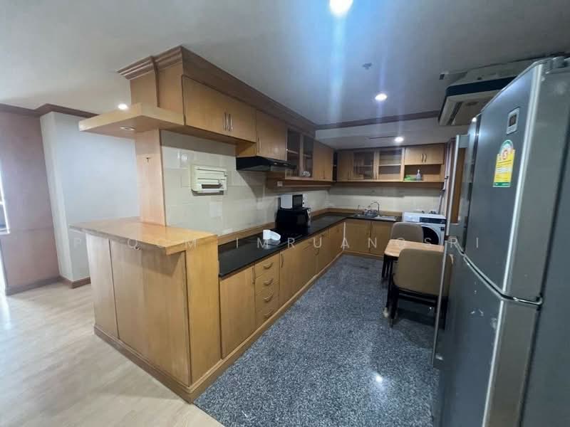Silom Suite : สีลม สวีท, กรุงเทพ, ซอยสาทร 12 ถนนสาทร, สีลม, บางรัก, กรุงเทพ, 110 ตร.ม., คอนโด ให้เช่า, โดย Phoom Imruangsri, 500346357 - DDproperty.com