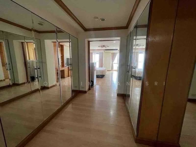 Silom Suite, Bangkok, Soi Sathorn 12, Sathorn Road, Silom, Bang Rak, Bangkok, 3 Bedrooms, 110 sqm, Condo For Rent, by Phoom Imruangsri, 500346357 - DDproperty.com