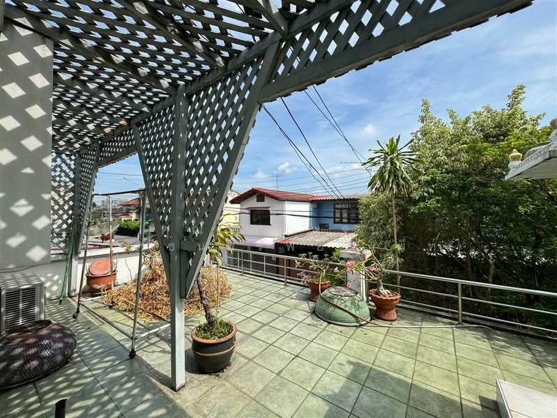 รามอินทรานิเวศน์ ซอยรามอินทรา67, Bangkok, ถนนรามอินทรา, Tha Rang, Bang Khen, Bangkok, 2 Bedrooms, 130 sqm, Semi-Detached House (Twin House) For Sale, by คุณ คติพจน์ ภัทรธนทรัพย์ (พีท), 500346362 - DDproperty.com