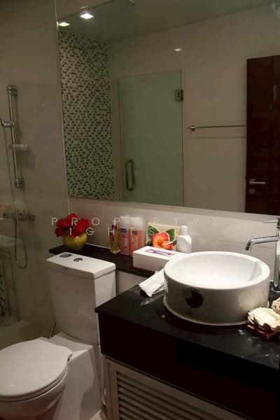 Sukhumvit City Resort, Bangkok, 51 Soi Sukhumvit 11, Khlongtoei Nua, Watthana, Bangkok, 2 Bedrooms, 70 sqm, Condo For Rent, by PROPERTYSIGHTS REAL ESTATE, 500346395 - DDproperty.com