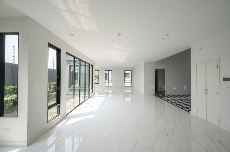 Setthasiri Wongwaen-Chatuchot, Bangkok, 1353 Sam Wa Tawan Tok, Sam Wa Tawan Tok, Khlong Sam Wa, Bangkok, 4 Bedrooms, 340 sqm, Single Detached House For Rent, by Kanrutai Dawruang, 500346405 - DDproperty.com