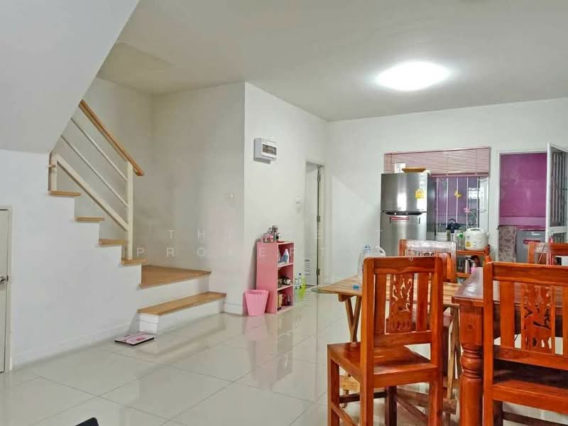 หมู่บ้านประภัสสร พรีซีโอพลัส 1 (Praphassorn Preceo Plus 1) ชลบุรี, Chon Buri (Pattaya), Nong Tamlung, Phan Thong, Chon Buri (Pattaya), 3 Bedrooms, 150 sqm, Townhouse For Sale, by The Best Property ปู, 500346435 - DDproperty.com
