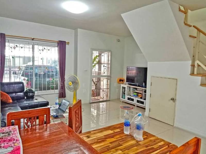 หมู่บ้านประภัสสร พรีซีโอพลัส 1 (Praphassorn Preceo Plus 1) ชลบุรี, Chon Buri (Pattaya), Nong Tamlung, Phan Thong, Chon Buri (Pattaya), 3 Bedrooms, 150 sqm, Townhouse For Sale, by The Best Property ปู, 500346435 - DDproperty.com