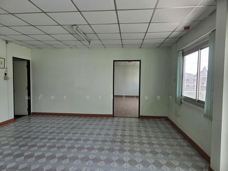 ขาย/ให้เช่า โรงงาน คลังสินค้า สำนักงาน 3ชั้น 1230ตรม พุทธมลฑณสาย5 อ้อมน้อย ศาลายา สามพราน นครปฐม, นครปฐม, ไร่ขิง, สามพราน, นครปฐม, 1,230 ตร.ม., โกดัง-โรงงาน ให้เช่า, โดย ณภัทร พรสิริเมธากุล, 500346457 - DDproperty.com