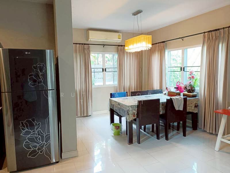 บ้านให้เช่า – ใกล้มีโชคพลาซ่า เพียง 10 นาที ค่าเช่า 23,000 บาท / เดือน รหัสทรัพย์ : No.4H179, Chiang Mai, San Phi Sua, Muang Chiang Mai, Chiang Mai, 4 Bedrooms, 150 sqm, Single Detached House For Rent, by Rutchaporn Tunsiri, 500346469 - DDproperty.com
