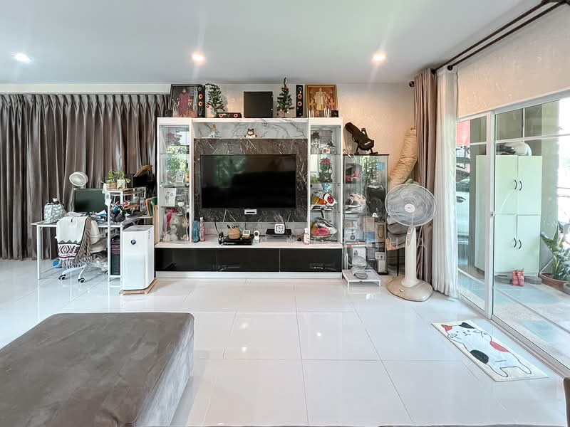 Passorn Prestige Pinklao-Phetkasem, Nakhon Pathom, Phutthamonthon Sai 4 Road, Krathum Lom, Sam Phran, Nakhon Pathom, 3 Bedrooms, 180 sqm, Single Detached House For Sale, by Ladda Suebthai, 500346476 - DDproperty.com