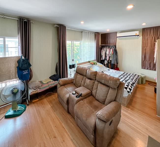 Passorn Prestige Pinklao-Phetkasem, Nakhon Pathom, Phutthamonthon Sai 4 Road, Krathum Lom, Sam Phran, Nakhon Pathom, 3 Bedrooms, 180 sqm, Single Detached House For Sale, by Ladda Suebthai, 500346476 - DDproperty.com