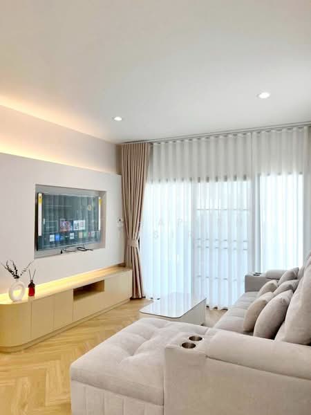 บ้านให้เช่า – ใกล้มหาวิทยาลัยพายัพ เพียง 10 นาที ค่าเช่า 35,000 บาท / เดือน รหัสทรัพย์ : No.6H345, Chiang Mai, San Klang, San Kamphaeng, Chiang Mai, 4 Bedrooms, 150 sqm, Single Detached House For Rent, by Rutchaporn Tunsiri, 500346490 - DDproperty.com