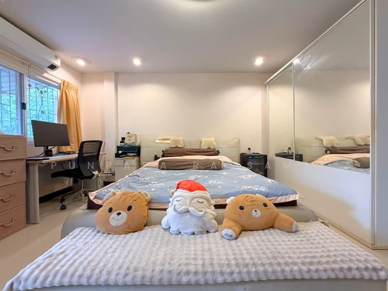 Ratchathanee 7, Bangkok, Sai Mai, Bangkok, 3 Bedrooms, 128 sqm, Townhouse For Sale, by Punpapa Rassamee, 500346516 - DDproperty.com