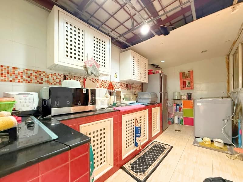 Ratchathanee 7, Bangkok, Sai Mai, Bangkok, 3 Bedrooms, 128 sqm, Townhouse For Sale, by Punpapa Rassamee, 500346516 - DDproperty.com