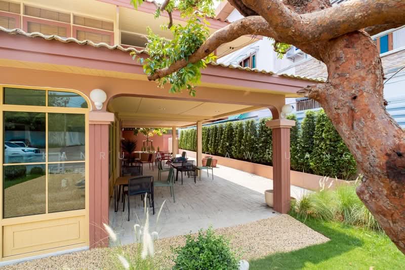 Commercial House for Restaurant & Café at Rama 9, Bangkok, Hua Mak, Bang Kapi, Bangkok, , 117 sqm, Business For Sale, by Kanrutai Dawruang, 500346609 - DDproperty.com