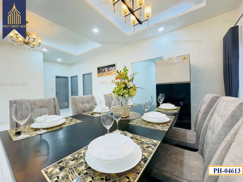 รัตนากร วิลเลจ 19, Chon Buri (Pattaya), Nong Pru, Bang Lamung (Pattaya), Chon Buri (Pattaya), 3 Bedrooms, 200 sqm, Single Detached House For Sale, by ปภัชญา ธนัตถ์ภรณ์, 500346613 - DDproperty.com