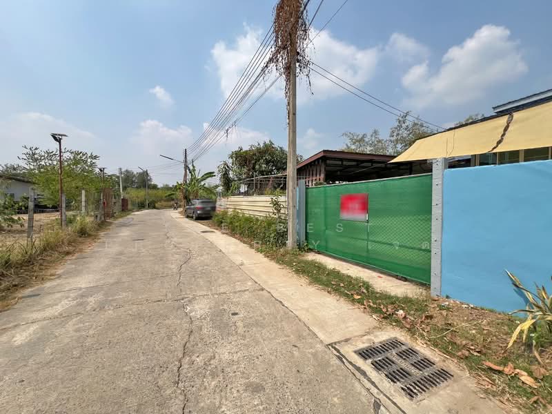 บ้านเดี่ยวพร้อมที่ดินพนัสนิคม ชลบุรี, Chon Buri (Pattaya), Tha Kham, Phanat Nikhom, Chon Buri (Pattaya), 3 Bedrooms, 100 sqm, Single Detached House For Sale, by The Best Property เจต, 500346620 - DDproperty.com