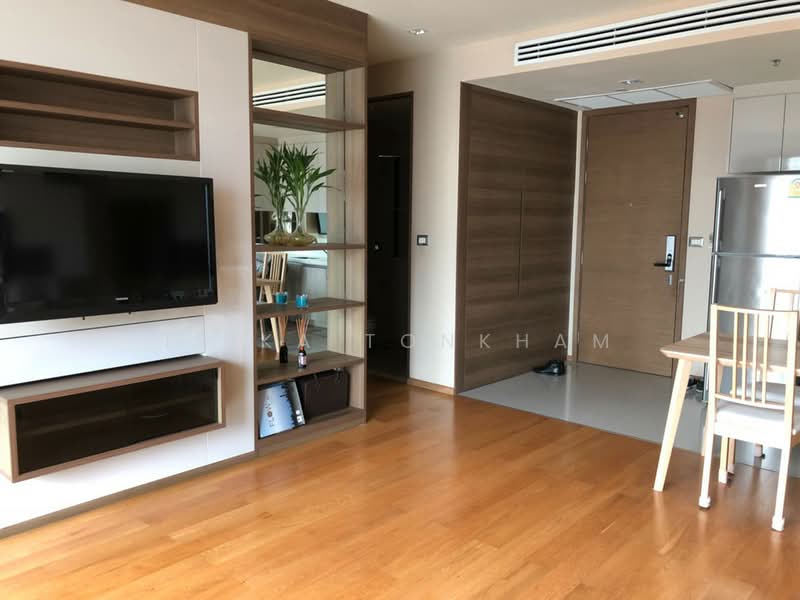 The Address Sathorn : ดิ แอดเดรส สาทร, กรุงเทพ, 98 ถนนสาทรเหนือ ซอยสาทร 12 แขวงสีลม เขตบางรัก กรุงเทพมหานคร, สีลม, บางรัก, กรุงเทพ, 75 ตร.ม., คอนโด ให้เช่า, โดย Isika Tonkham, 500346633 - DDproperty.com