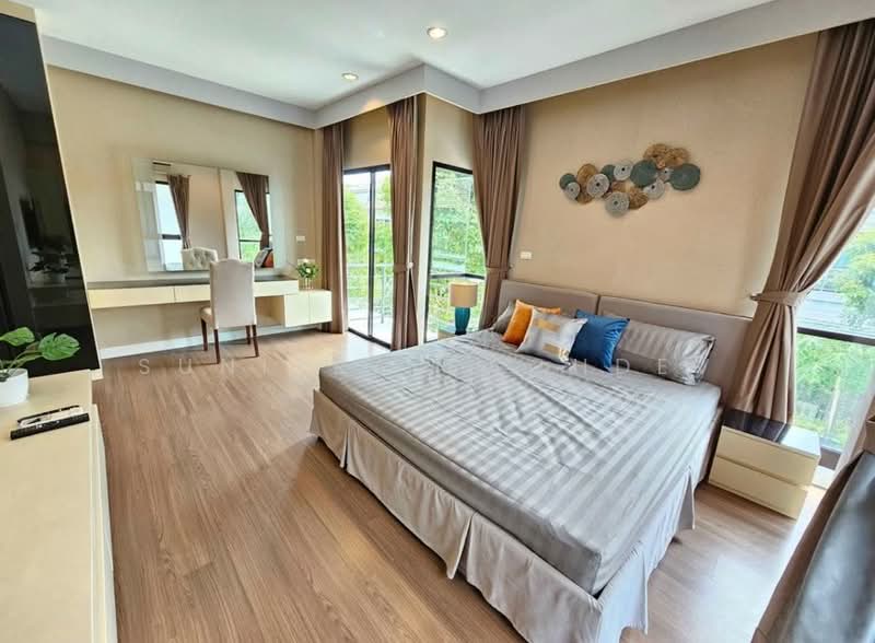 Baan Lumpini Suanluang Rama 9 Phase 2, Bangkok, Chaloem Phrakiat Rama 9 Road, Prawet, Bangkok, 4 Bedrooms, 216 sqm, Single Detached House For Rent, by Sunitra Sachdev, 500346647 - DDproperty.com