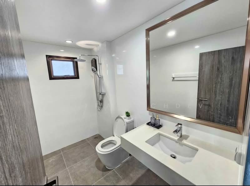 Baan Lumpini Suanluang Rama 9 Phase 2, Bangkok, Chaloem Phrakiat Rama 9 Road, Prawet, Bangkok, 4 Bedrooms, 216 sqm, Single Detached House For Rent, by Sunitra Sachdev, 500346647 - DDproperty.com