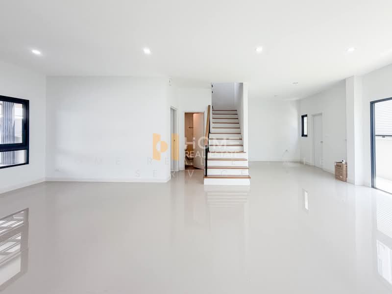 Baan Klang Mueng The Edition Pinklao-Borom 2, Bangkok, Suan Phak Road, Taling Chan, Bangkok, 4 Bedrooms, 200 sqm, Semi-Detached House (Twin House) For Sale, by HOME Real Estate Service, 500346731 - DDproperty.com