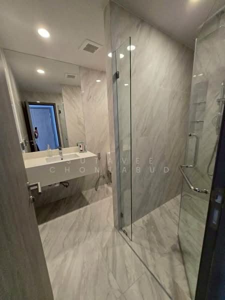 Coco Parc, Bangkok, 1150 Rama 4 Road, Khlong Toei, Bangkok, 2 Bedrooms, 65 sqm, Condo For Rent, by Sutavee Chonlabud, 500346735 - DDproperty.com