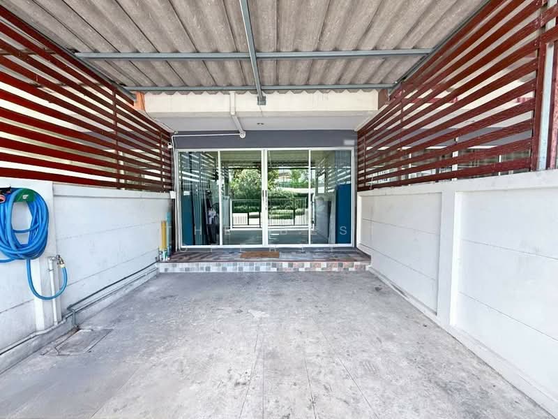 The Next Townhome Si Racha, Chon Buri (Pattaya), Bueng, Si Racha, Chon Buri (Pattaya), 2 Bedrooms, 100 sqm, Townhouse For Sale, by The Best Property ปิ๋ม, 500346736 - DDproperty.com