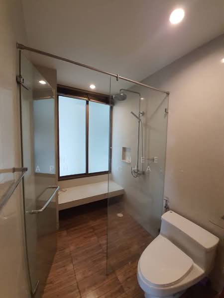The Emporio Place, Bangkok, 93 Soi Sukhumvit 24, Sukhumvit Road, Khong Tan, Khlong Toei, Bangkok, 1 Bedroom, 46 sqm, Condo For Rent, by Natrinee Aphirachatanon, 500346740 - DDproperty.com