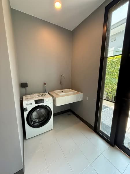 Setthasiri-Krungthep Kreetha 2, Bangkok, Krungthep Kreetha Road, Hua Mak, Bang Kapi, Bangkok, 4 Bedrooms, 280 sqm, Single Detached House For Rent, by Usuma Usumachat, 500346813 - DDproperty.com