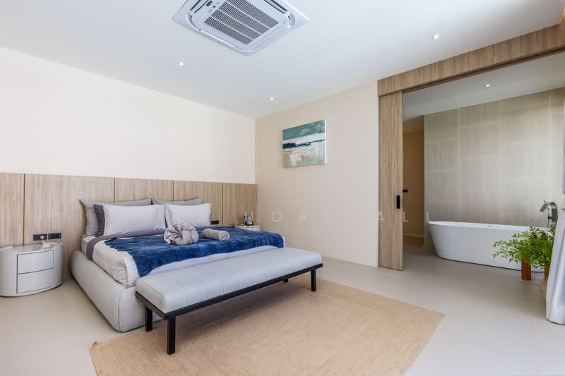 Lay Pearl, Phuket, Rawai, Muang Phuket, Phuket, 3 Bedrooms, 416 sqm, Villa For Sale, by Mark Horsfall, 500346832 - DDproperty.com