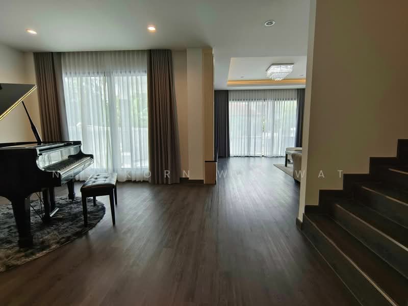 4-BR House, Bangkok, Phra Kanong Nua, Watthana, Bangkok, 4 Bedrooms, 330 sqm, Single Detached House For Rent, by Nisakorn Wingwat, 500346838 - DDproperty.com