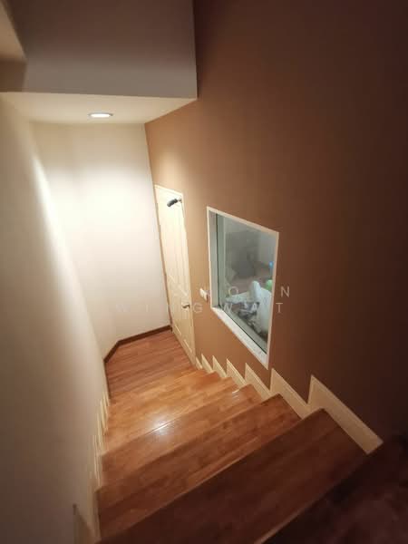 4-BR Townhouse, Bangkok, Bang Pong Pang, Yan Nawa, Bangkok, 4 Bedrooms, 296 sqm, Townhouse For Rent, by Nisakorn Wingwat, 500346850 - DDproperty.com