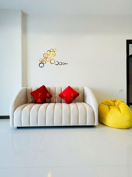 Living 36 At Pong Mabprachan Lake, Chon Buri (Pattaya), Map Prachan Reservoir 3240, Poong, Bang Lamung (Pattaya), Chon Buri (Pattaya), 3 Bedrooms, 130 sqm, Villa For Rent, by Praveen Peter, 500346887 - DDproperty.com