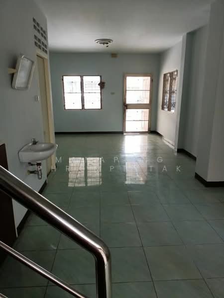 2-BR Townhouse, Bangkok, Sai Kong Din Tai, Khlong Sam Wa, Bangkok, 2 Bedrooms, 96 sqm, Townhouse For Sale, by Manapong Phromphitak, 500346905 - DDproperty.com