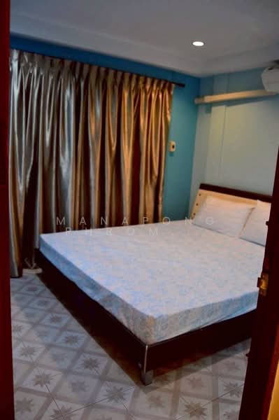 3-BR Townhouse, Bangkok, Suan Luang, Bangkok, 3 Bedrooms, 150 sqm, Townhouse For Rent, by Manapong Phromphitak, 500346908 - DDproperty.com