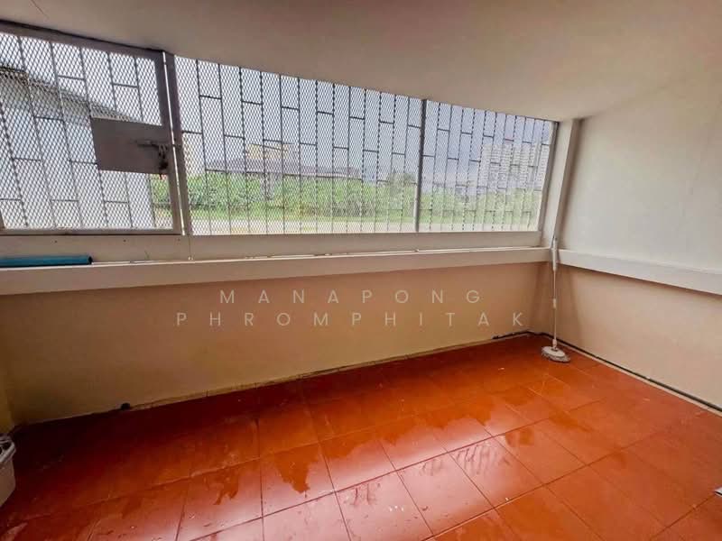 3-BR Townhouse, Bangkok, Suan Luang, Bangkok, 3 Bedrooms, 150 sqm, Townhouse For Rent, by Manapong Phromphitak, 500346908 - DDproperty.com