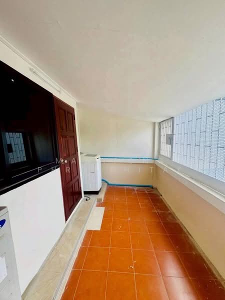 3-BR Townhouse, Bangkok, Suan Luang, Bangkok, 3 Bedrooms, 150 sqm, Townhouse For Rent, by Manapong Phromphitak, 500346908 - DDproperty.com
