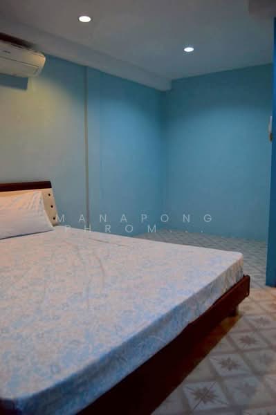 3-BR Townhouse, Bangkok, Suan Luang, Bangkok, 3 Bedrooms, 150 sqm, Townhouse For Rent, by Manapong Phromphitak, 500346908 - DDproperty.com