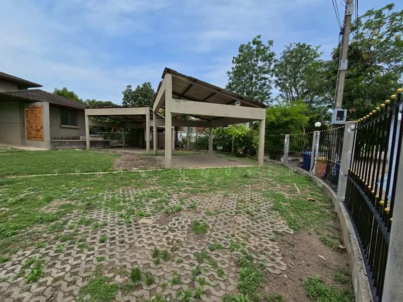 Chuan Chuen Park Ville, Bangkok, Soi Kanchanaphisek 15, Sala Thammasop, Thawi Watthana, Bangkok, 5 Bedrooms, 700 sqm, Single Detached House For Sale, by รชตวัน บุญประสิทธิ์, 500346929 - DDproperty.com