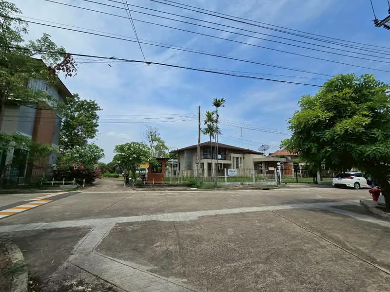 Chuan Chuen Park Ville, Bangkok, Soi Kanchanaphisek 15, Sala Thammasop, Thawi Watthana, Bangkok, 5 Bedrooms, 700 sqm, Single Detached House For Sale, by รชตวัน บุญประสิทธิ์, 500346929 - DDproperty.com
