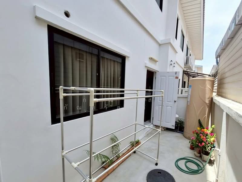 Modi Villa Bangbuathong, Nonthaburi, Soi Sam Wang, Chaiyaphruek Road, Bang Bua Thong, Nonthaburi, 3 Bedrooms, 90 sqm, Townhouse For Sale, by กรณวัสส์ กัณฑวัสส์วงส์, 500346945 - DDproperty.com