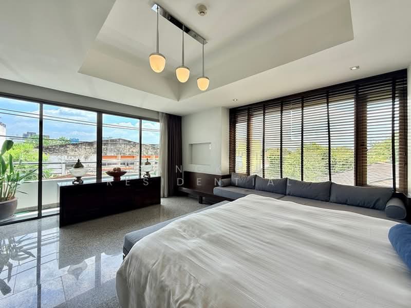 Celadon Bangkok, Bangkok, 282 14 Soi Panitanan, Khlong Tan Nua, Watthana, Bangkok, 2 Bedrooms, 131 sqm, Apartment For Rent, by Bangkok Residential, 500346985 - DDproperty.com