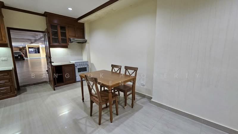 Promsak Mansion, Bangkok, สุขุมวิท 3 Sukhumvit, Khlong Tan Nua, Watthana, Bangkok, 2 Bedrooms, 100 sqm, Condo For Rent, by BANGKOK PROPERTY AGENTS, 500346989 - DDproperty.com