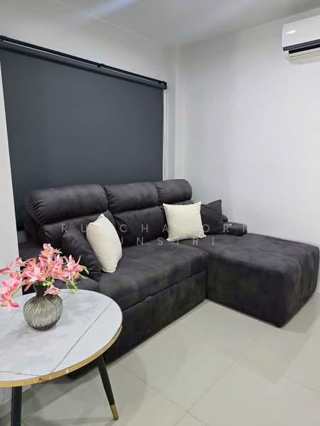 บ้านในโครงการ ให้เช่า – ใกล้กาดฝรั่ง เพียง 10 นาที ค่าเช่า 19,500 บาท / เดือน รหัสทรัพย์ : No.14H826, Chiang Mai, San Phak Wan, Hang Dong, Chiang Mai, 2 Bedrooms, 100 sqm, Single Detached House For Rent, by Rutchaporn Tunsiri, 500346991 - DDproperty.com
