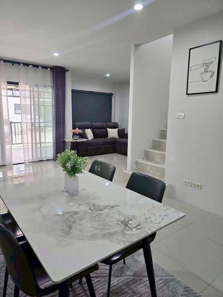 บ้านในโครงการ ให้เช่า – ใกล้กาดฝรั่ง เพียง 10 นาที ค่าเช่า 19,500 บาท / เดือน รหัสทรัพย์ : No.14H826, เชียงใหม่, สันผักหวาน, หางดง, เชียงใหม่, 100 ตร.ม., บ้านเดี่ยว ให้เช่า, โดย Rutchaporn Tunsiri, 500346991 - DDproperty.com