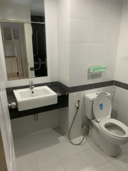 A Space Asoke-Ratchada, Bangkok, 624 Asoke-Dindaeng Road, Din Daeng, Bangkok, 1 Bedroom, 35 sqm, Condo For Rent, by Agentbkk, 500346996 - DDproperty.com